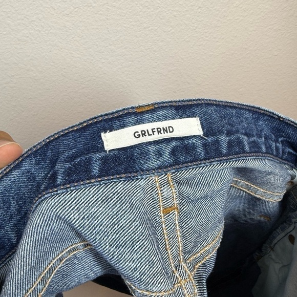 Grlfrnd Denim Shorts - Picture 4 of 5